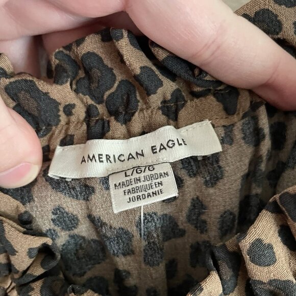 American Eagle Outfitters Wmn L Animal Print Spaghetti Strap Halter Crop Top NWT - Picture 5 of 9